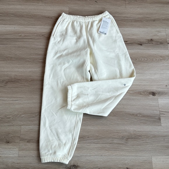 Lululemon Women's Steady State SuperLoft Jogger Trending ColourCoconut Ivory - Picture 6 of 11